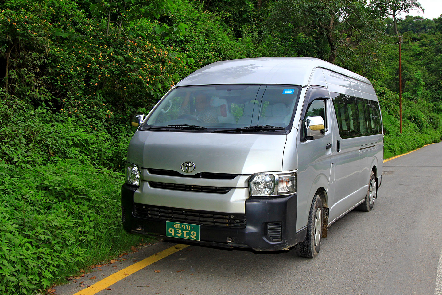 Kathmandu to Besishahar by Mini Van – Direct Tourist Transfer