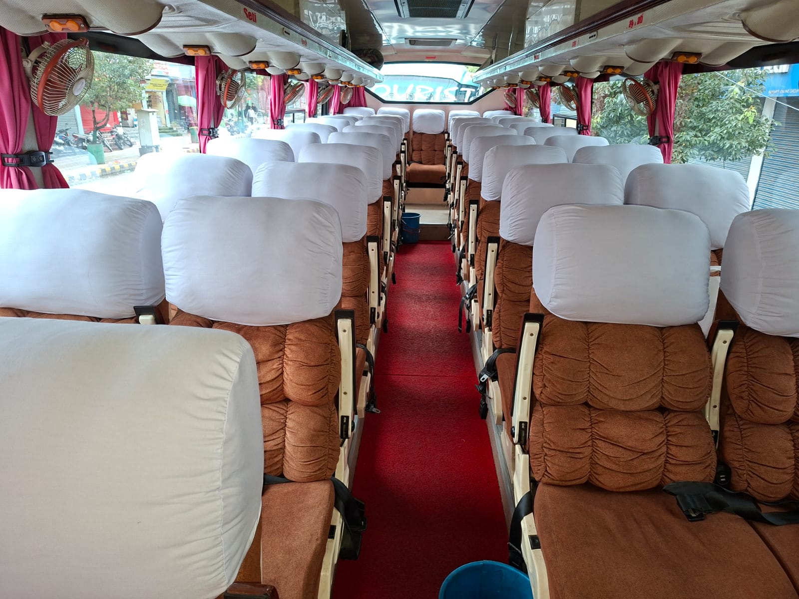 Kathmandu to Chitwan Tourist Bus Service
